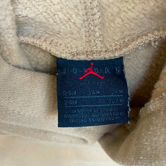 Nike Jordan sweatshirt - size 24M - Picture 8 of 8